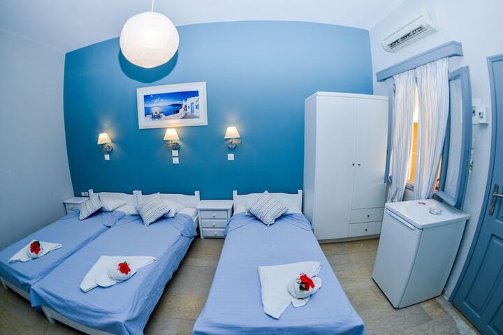 Room 9 of 60