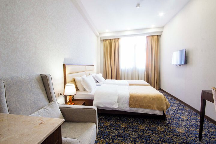 Room 49 of 72