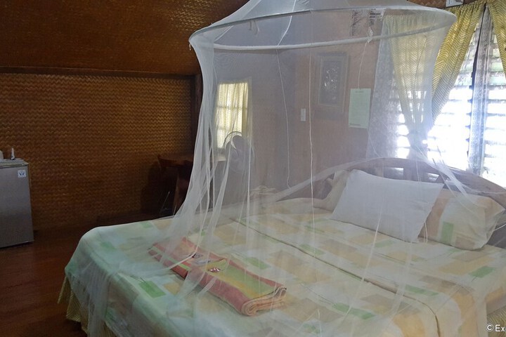 Room 3 of 49