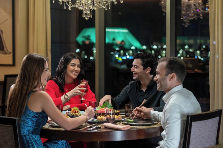 Dining 108 of 142