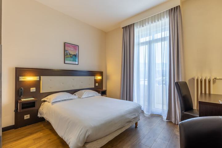 Room 14 of 56