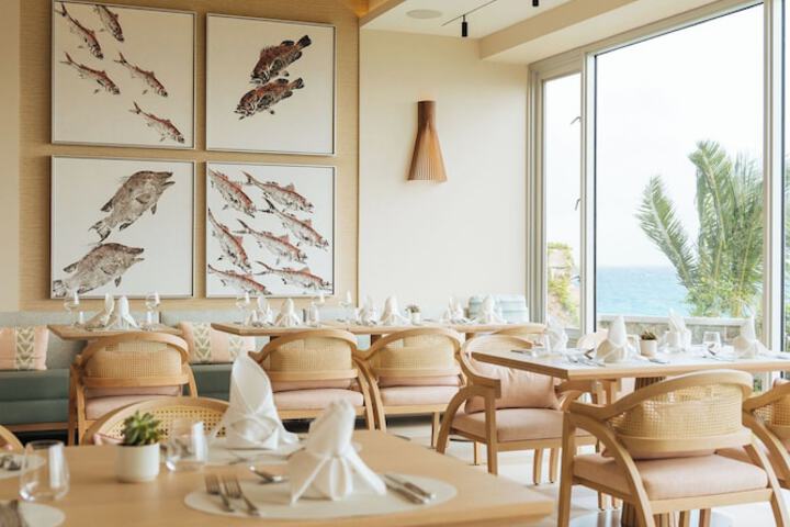 Dining 103 of 141