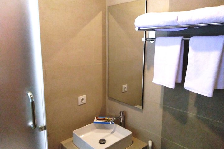 Room 14 of 43