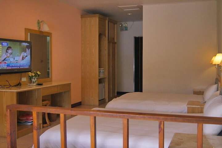 Room 26 of 61