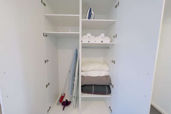 Room 30 of 63