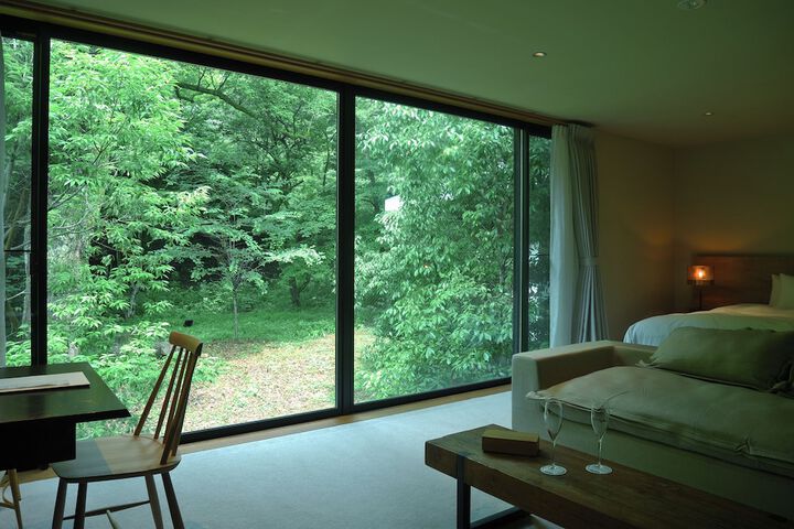 Room 15 of 51