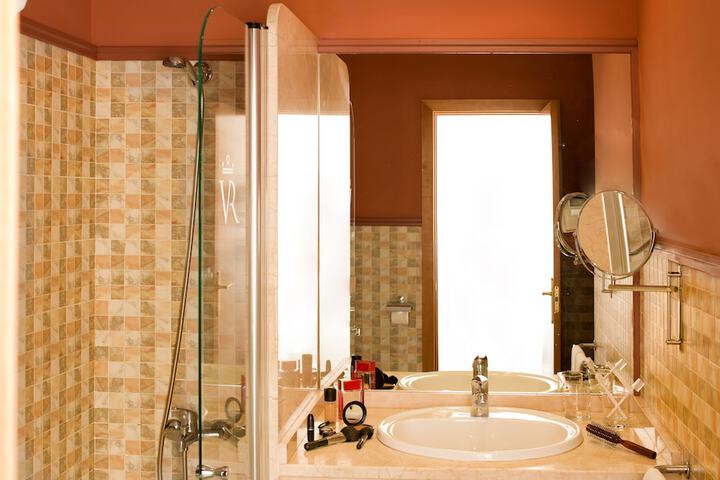 Bath Photo