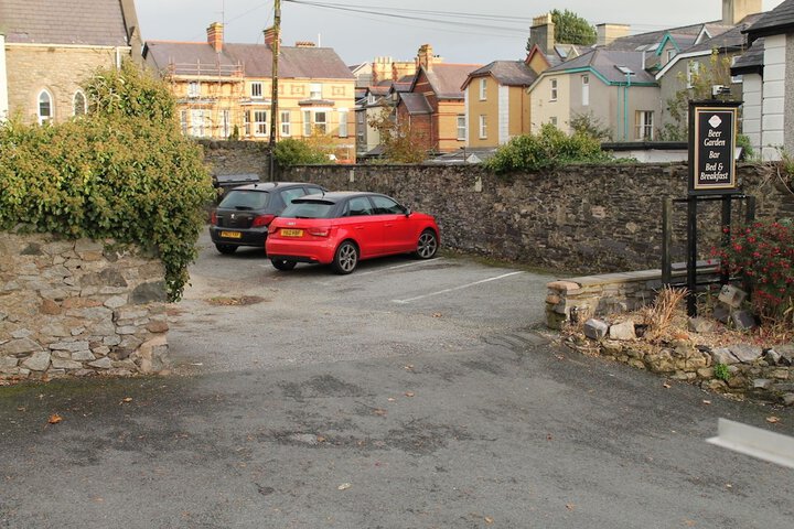 Property Grounds 41 of 45