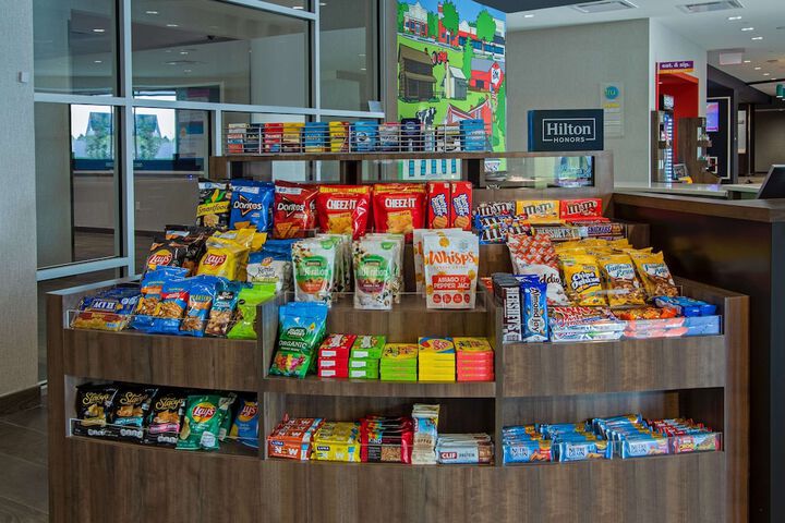 Snack bar