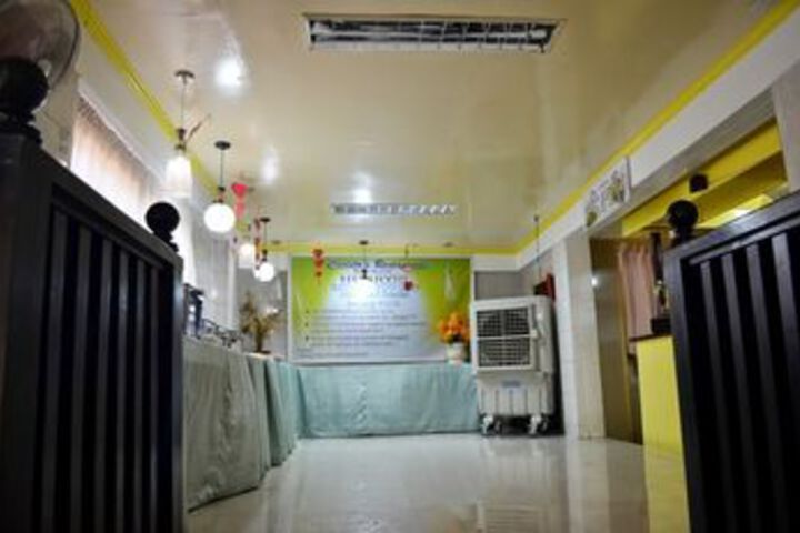 Ballroom/Hall 4 of 20