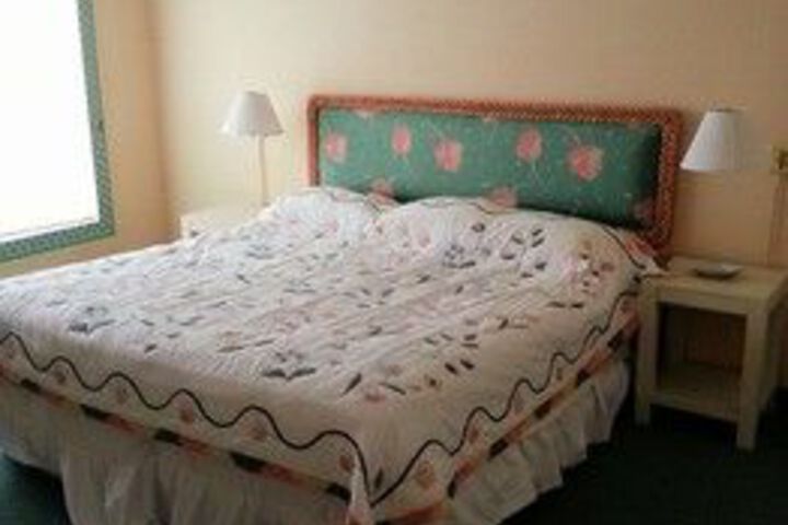Room 22 of 49