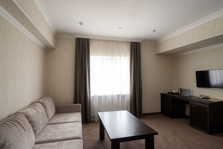 Room 35 of 112