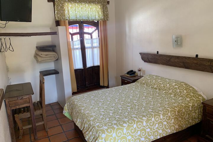 Room 13 of 56
