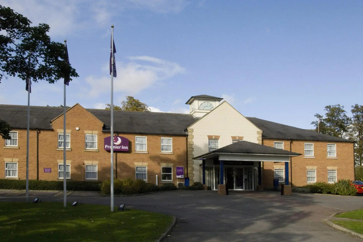 HOLIDAY INN EXPRESS YORK-CLIFTON