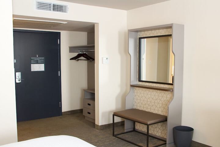 Room amenity