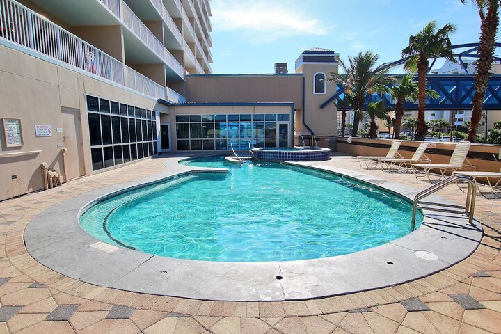 Pool 61 of 134