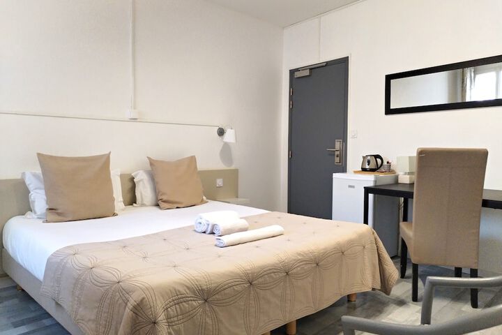 Room 12 of 47