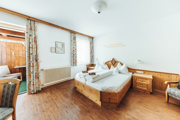 Room 21 of 64