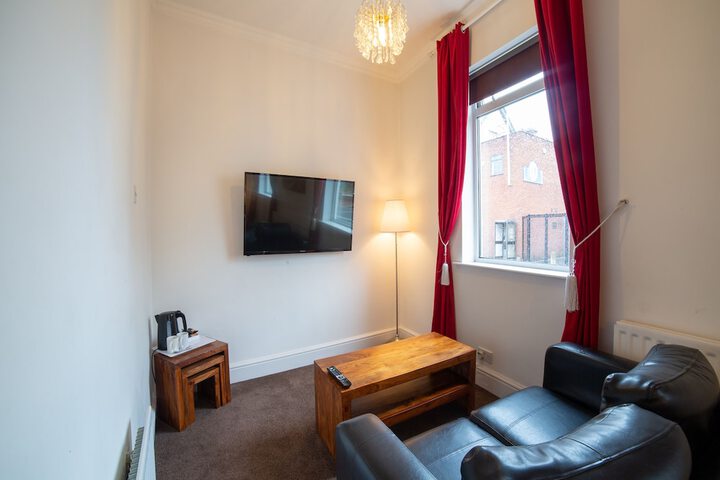 Room 14 of 34