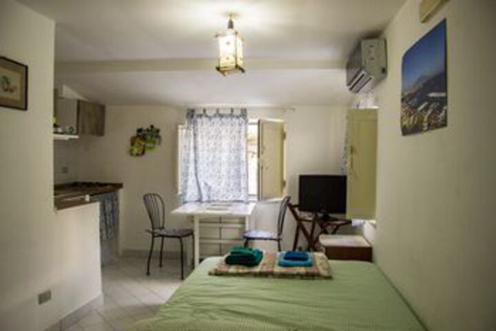 Room 37 of 160