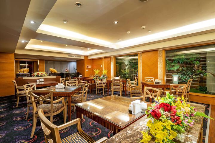 Dining 153 of 164