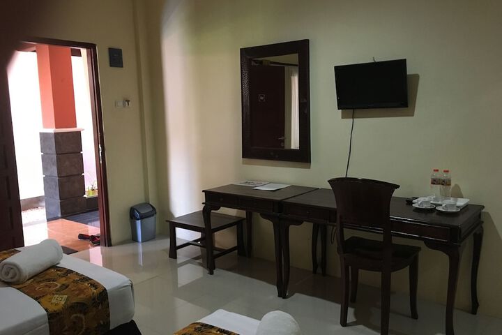 Room 12 of 39
