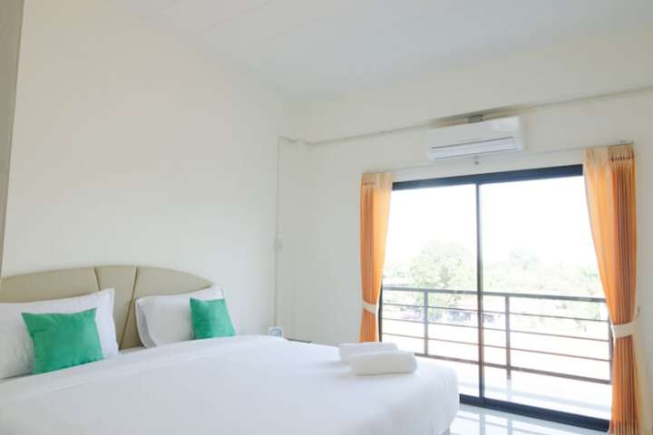 Room 7 of 44