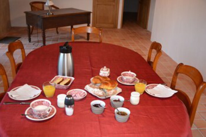 Breakfast/Coffee Service 7 of 30
