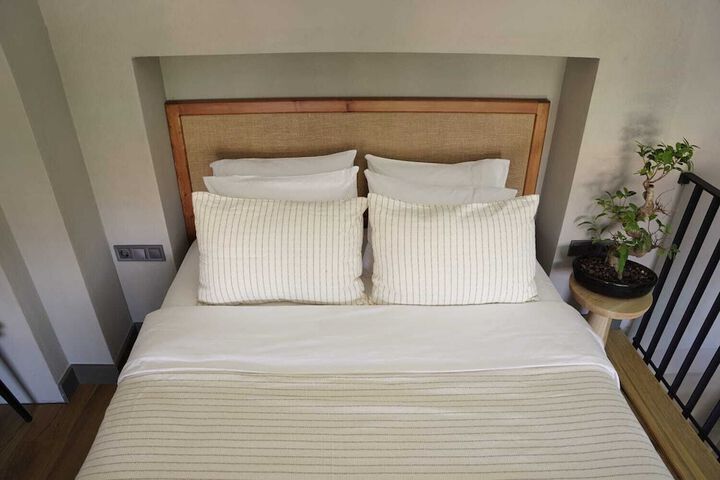 Room 15 of 71