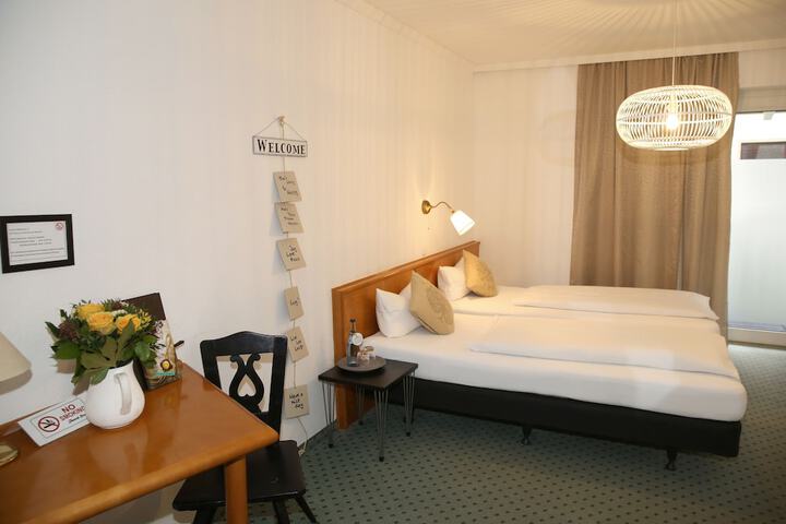 Room 19 of 36