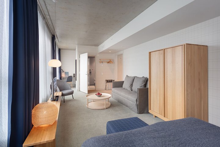 Room 21 of 54