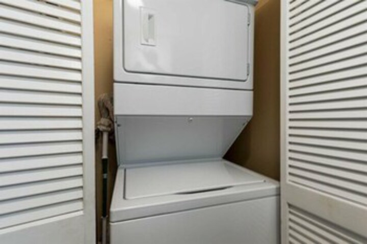Laundry 46 of 95