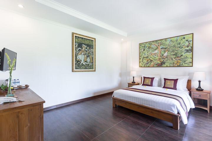 Room 6 of 193