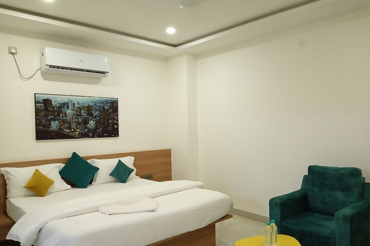 Room 22 of 43