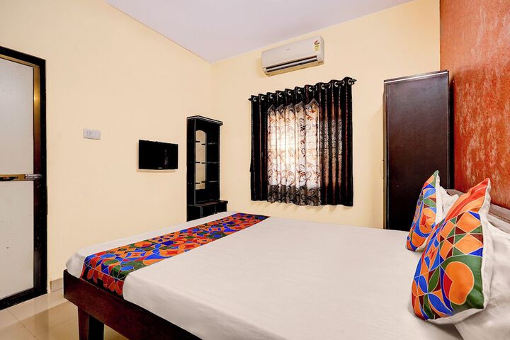 Room 15 of 24