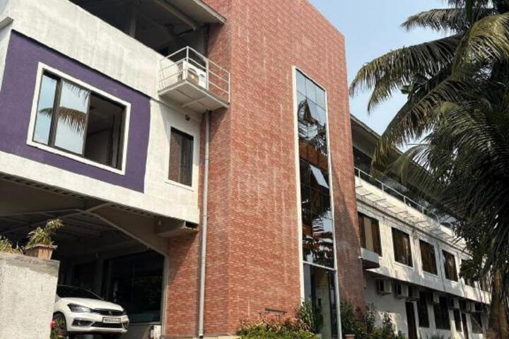 Himgauri Residency