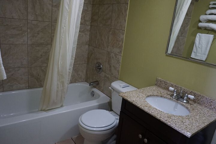 Room 36 of 38