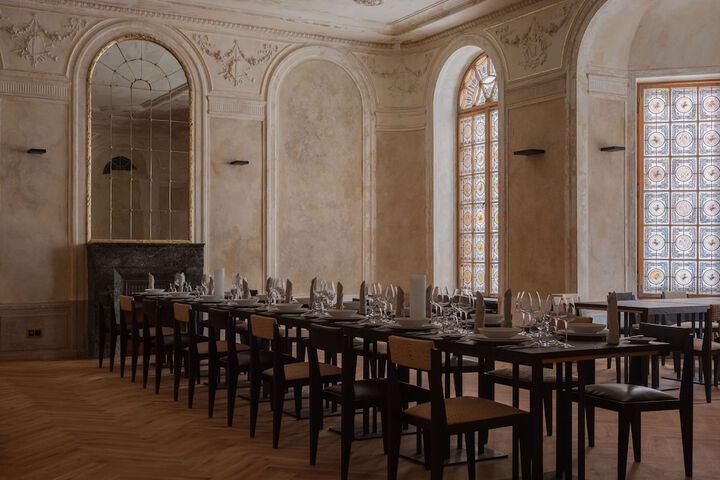Dining 142 of 183
