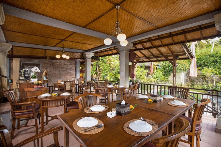 Restaurants