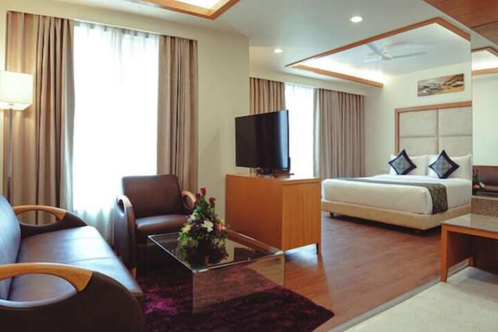 Room 5 of 49