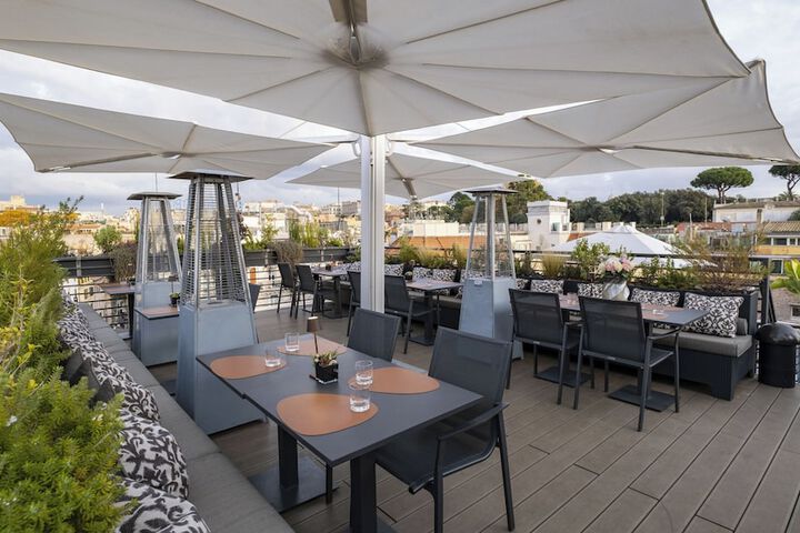 Terrace/Patio 68 of 72