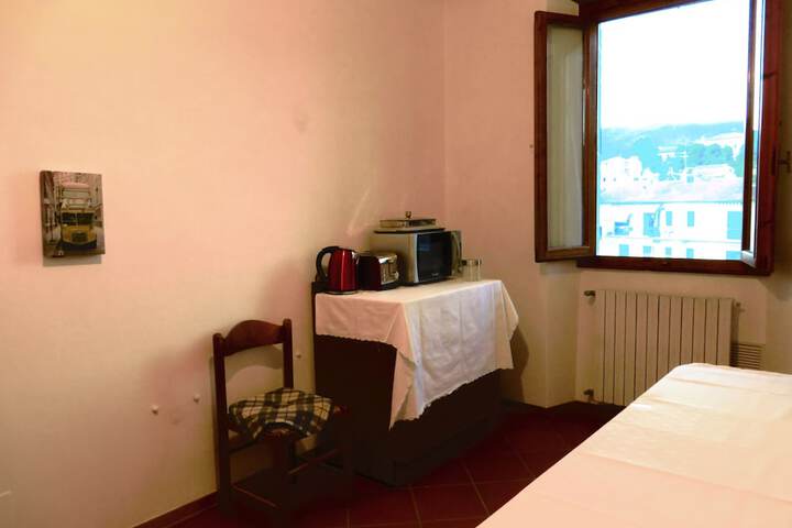 Room 15 of 31