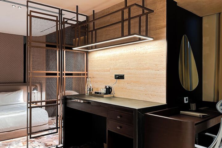 Room 45 of 101