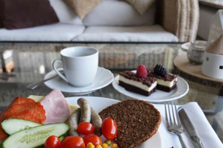 Breakfast/Coffee Service 35 of 62