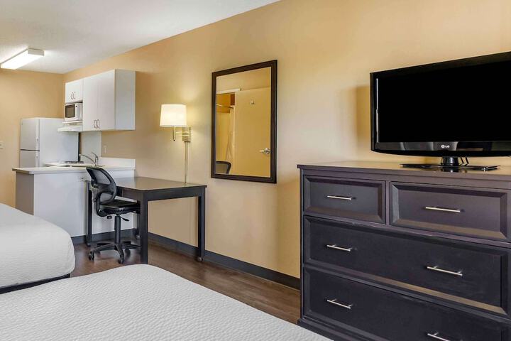 Studio 2 Double Beds (4 of 5)