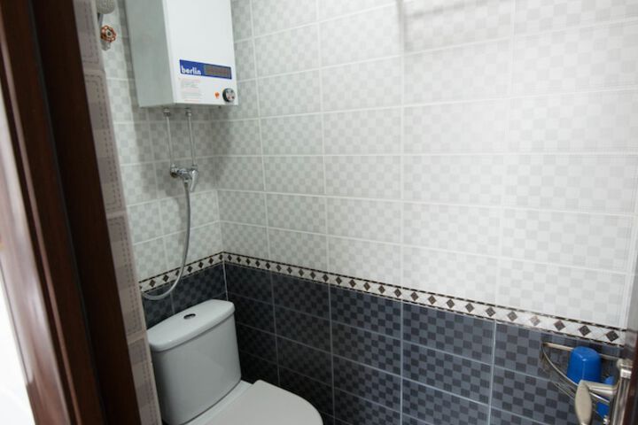 Room 76 of 100