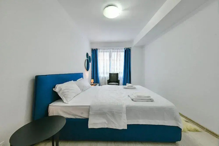 Room 3 of 15