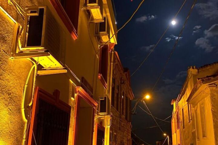 Sualti Otel in Ayvalik