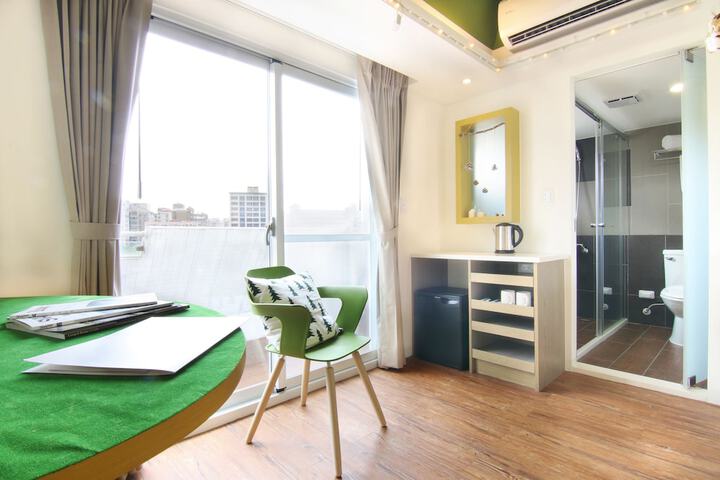 Room 14 of 51