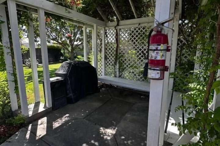 Property Grounds 37 of 37